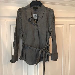 Women’s business button up